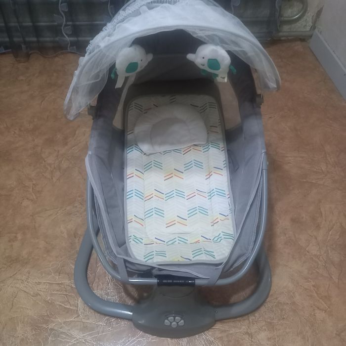 Шезлонг- качалка.