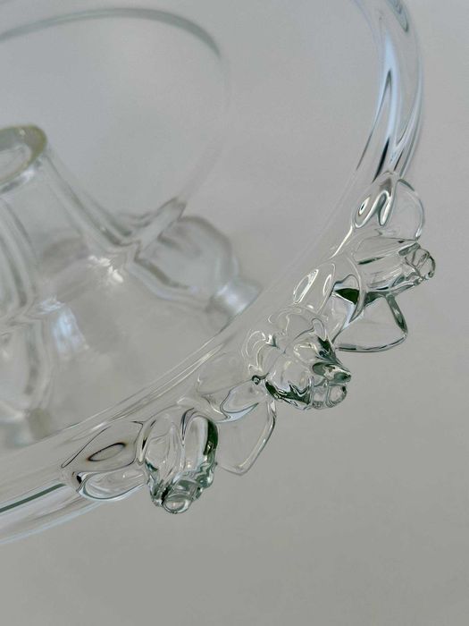 Кристално плато за торта