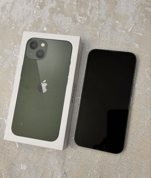Продам iPhone 13 в хорошем рабочем состоянии.