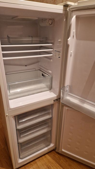 Холодильник самсунг