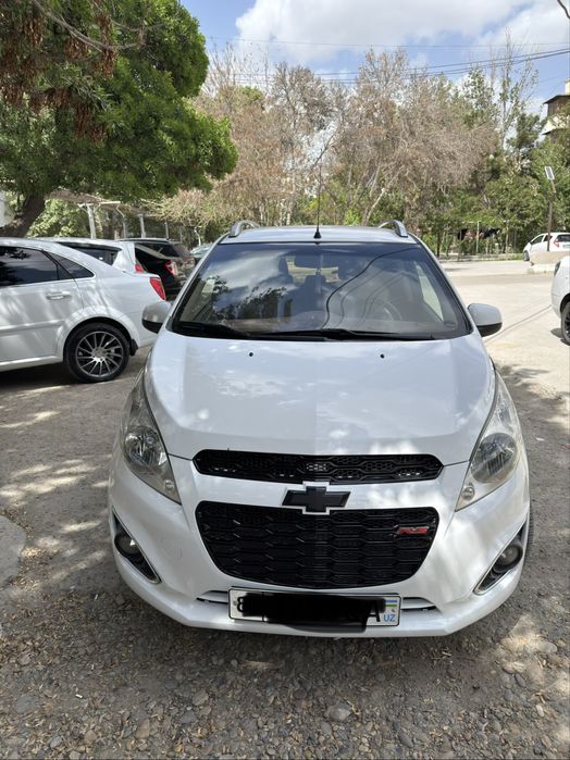 chevralet spark sotiladi