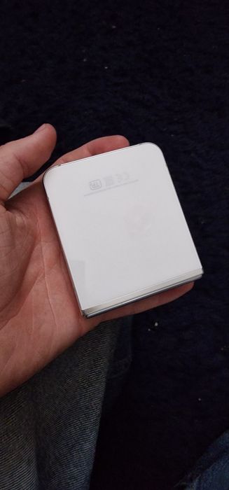 z flip 5 8/256 с дп