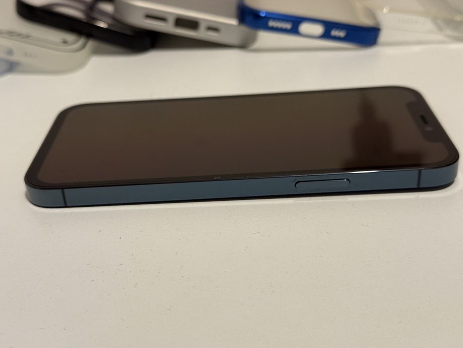 Iphone 12 pro + apple watch 3