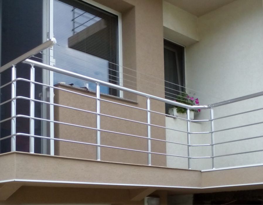 Алуминиеви Парапети