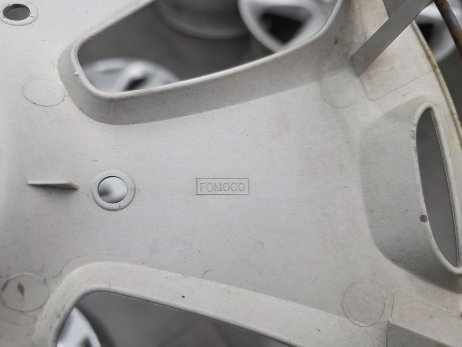 Тасове 14 - Ford