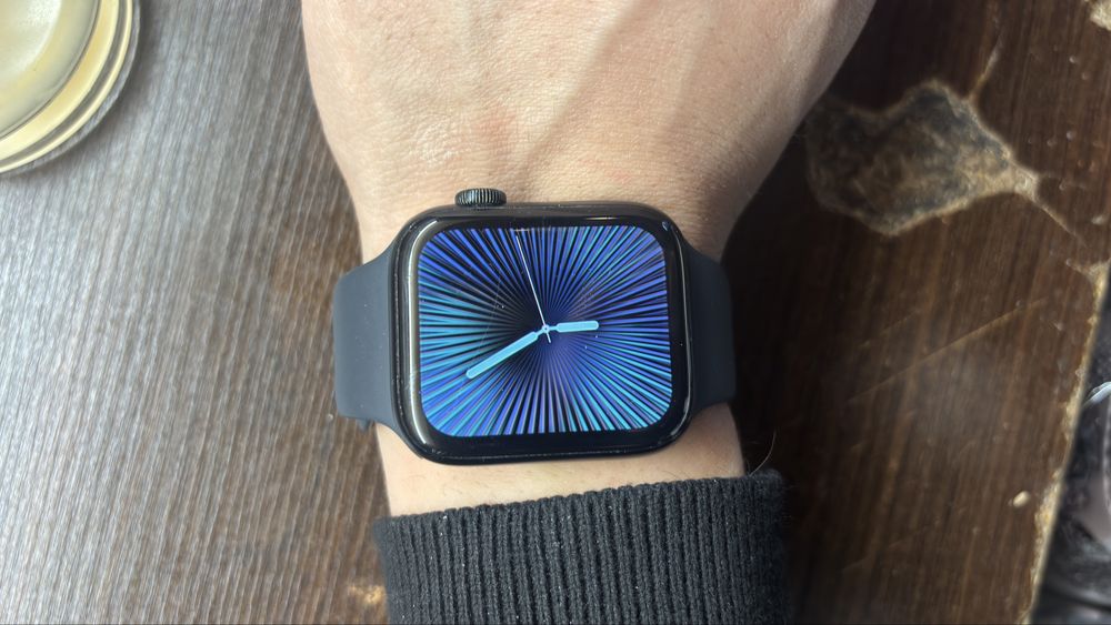 Продам apple whatch SE 2