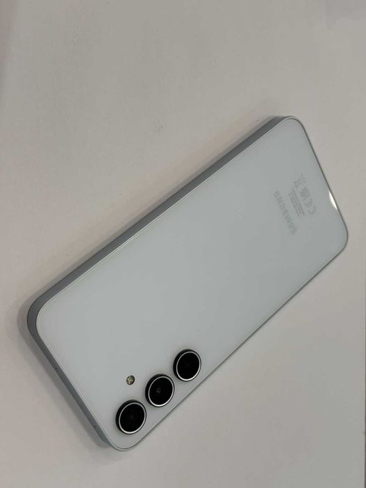 Samsung Galaxy A35 5G White – 128GB / 6GB RAM