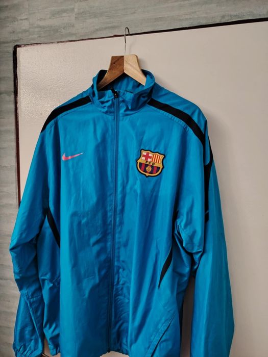 Nike Batcelona оригинална ветровка размер xxl