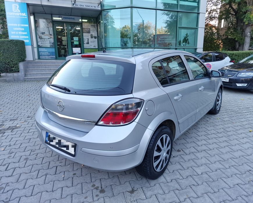 OPEL Astra 2009 — imagine 5