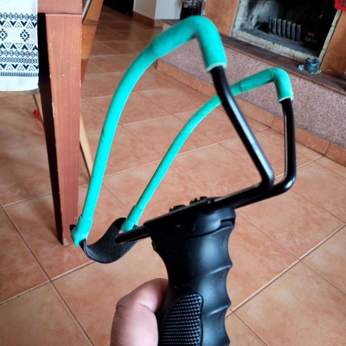 професионална прашка