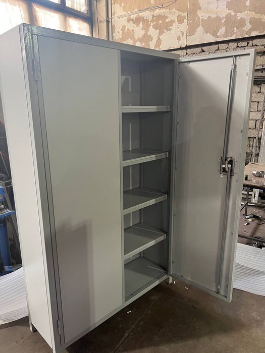 Металлические шкафы. Shkaf metallicheskiy