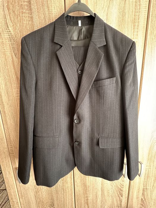 Costum băbarbătesc nou 52 marimea