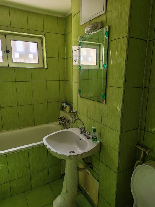ÎNCHIRIEZ   APARTAMENT   CU   2  CAMERE  CRAIOVA-Brazda lui Novac-Zona Simplon