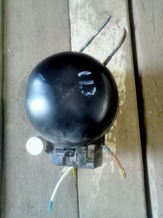 Продам компрессор от холодильника рабочем состоянии