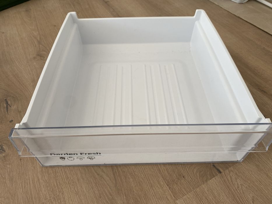 Sertare frigider Arctic