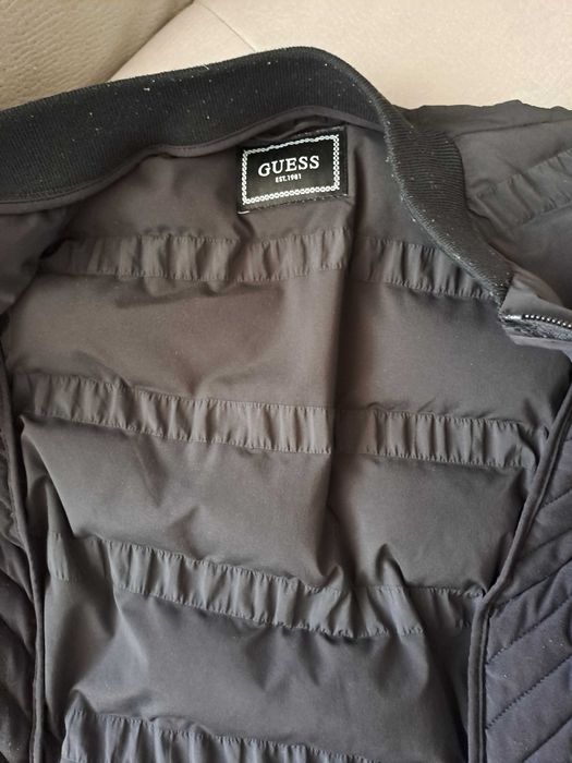 Пролетно яке Guess