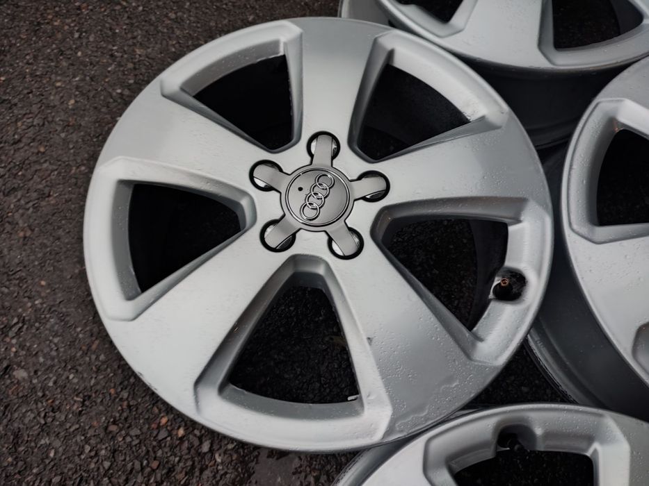 17" оригинални алуминиеви джанти за даAudi A3/Vw/Skoda.