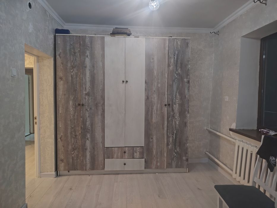 Продам шкаф для спальни