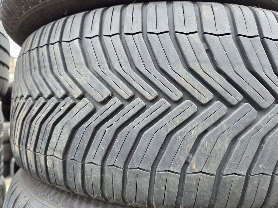 2бр Всесезонни гуми 205 45 17 - Michelin