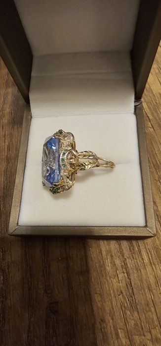 Пръстен с аквамарин