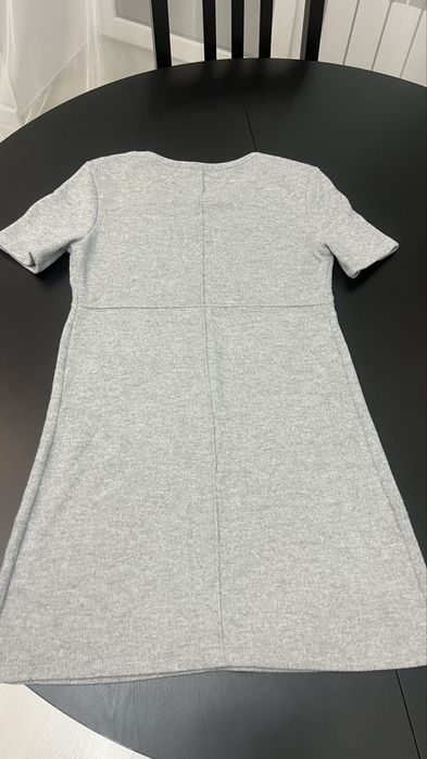 Платье Zara, теплое, размер S