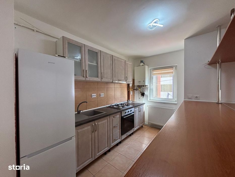 Apartament de ichiriat, 3 camere, etaj 1 - Vasile Aaron, Sibiu