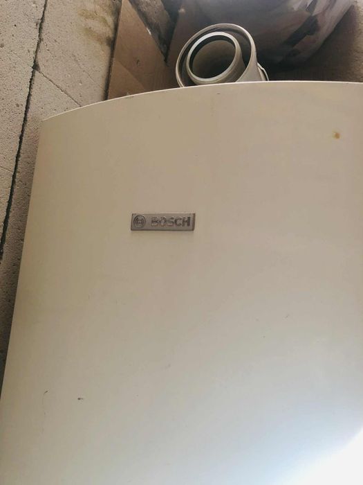 Centrală pe gaz BOSCH