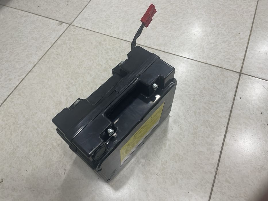 Акумляторы 24V12AH