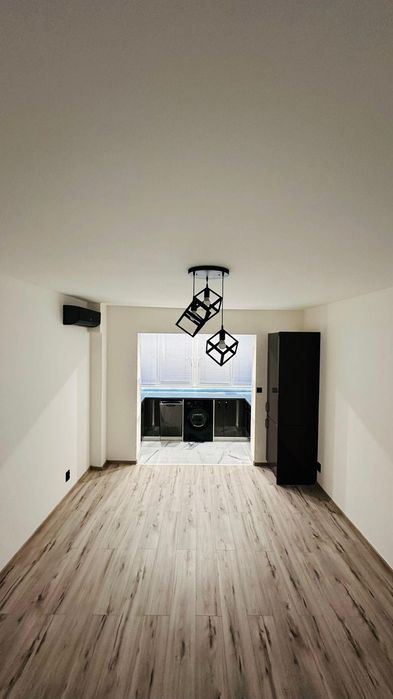 Тристаен за продажба в Обеля 1