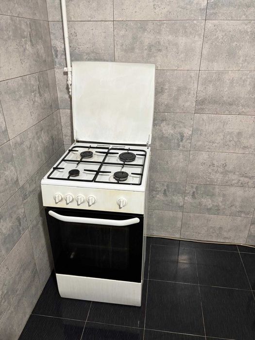 Inchiriez apartament Turda micro 3!