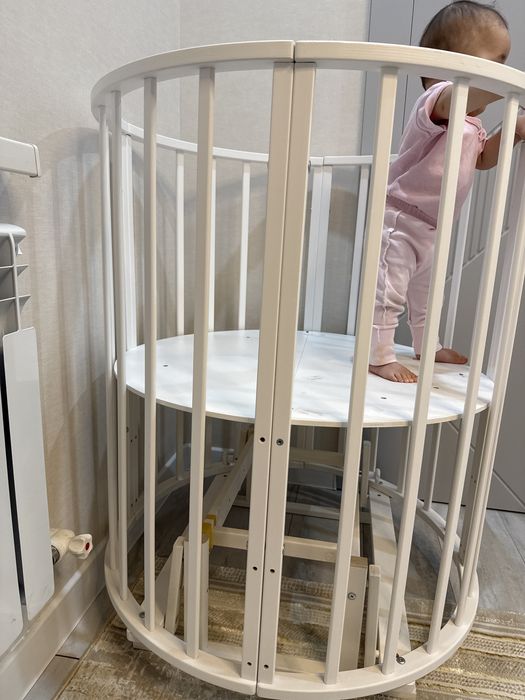 Продается манеж трансформер почти новая