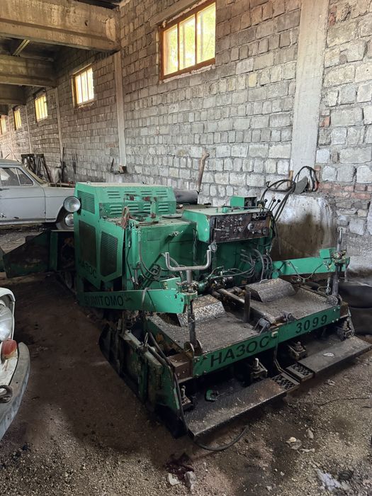 Продам асфальтоукладчик