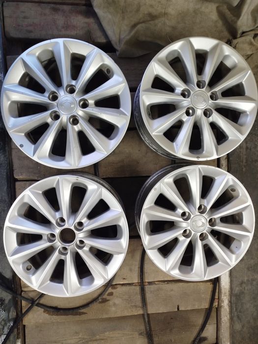 Продам диски б/у.