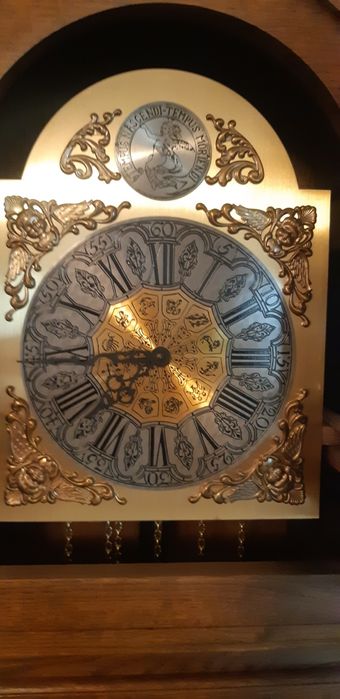 Pendulă de podea 2 metri înălțime