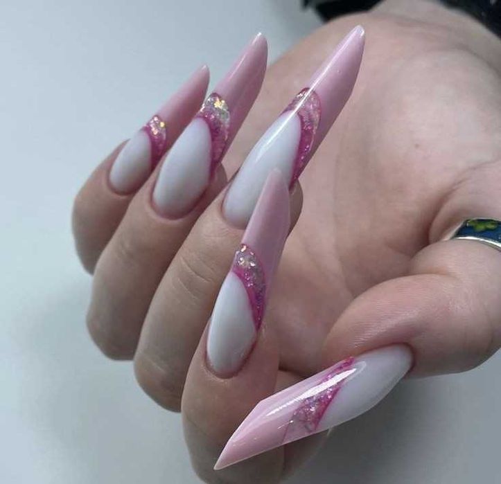 BB Nails  , București sector 4