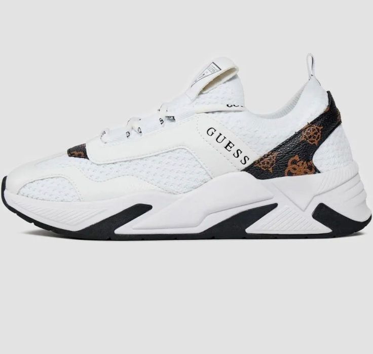 Adidași pentru femei GUESS