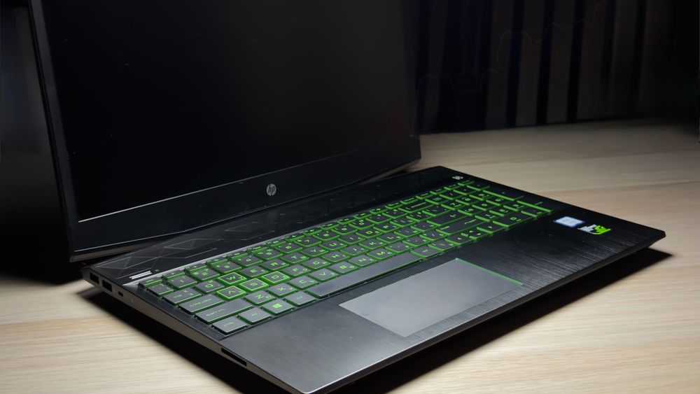 Gaming лаптоп HP Pavilion i7-8750H/GTX1060/512GB SSD/Windows 11