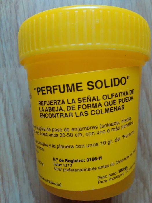 Примамка за хващане на пчели/рояци/гел Испания- пчеларски инвентар