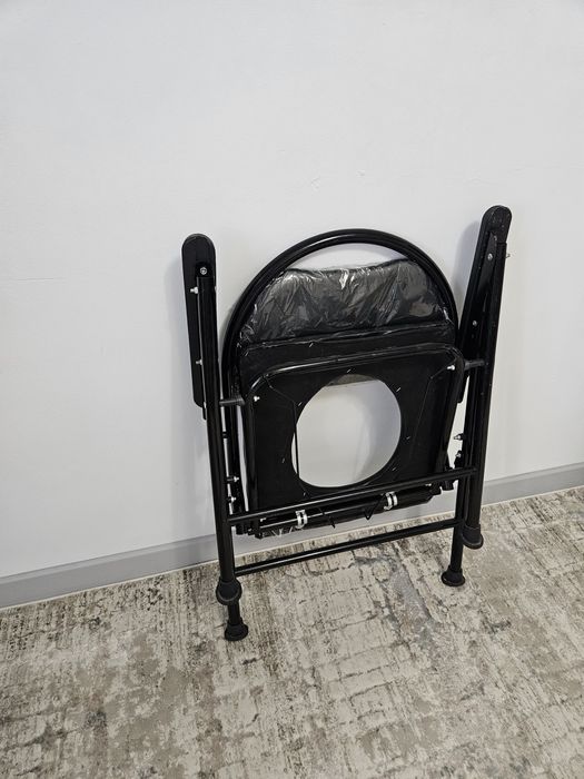 Стул туалет складной