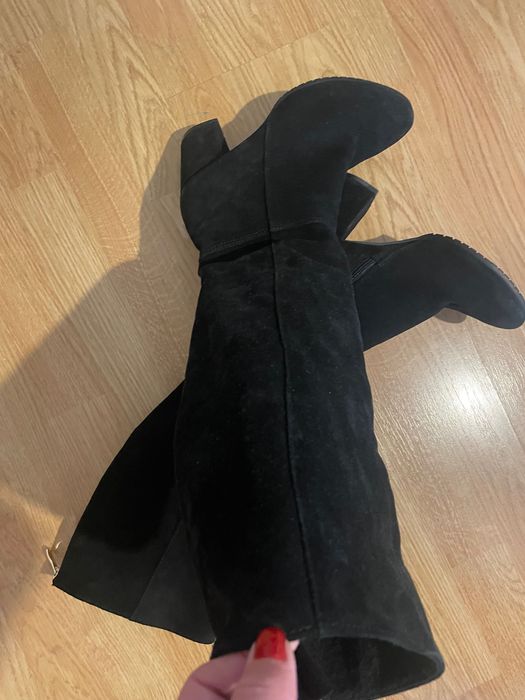 Зимни, топли, елегантни ботуши