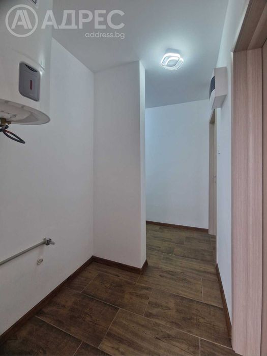 Двустаен апартамент, Родина 2, 61 кв.м., ет. 6/8, след ремонт