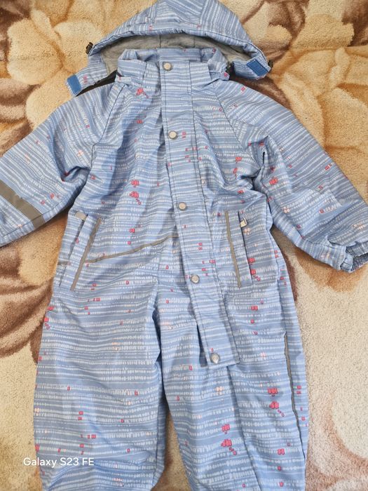 Продам весенний комбенизон