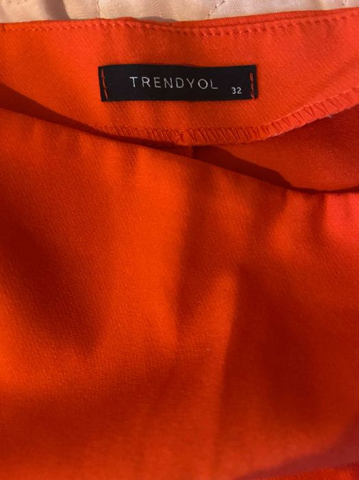 Оранжева пола-панталон Trendyol