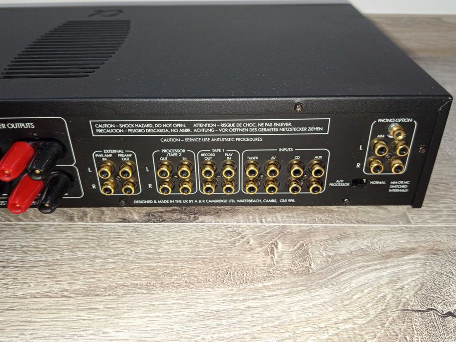 Стерео усилвател Arcam Alpha 9