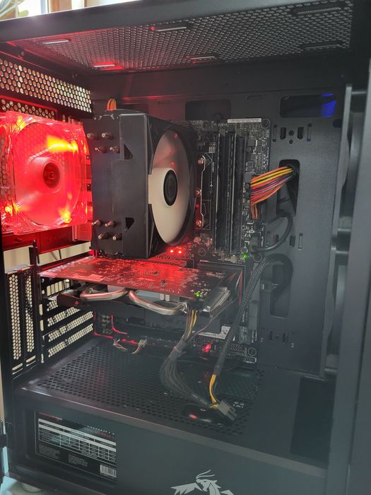 Calculator i7-7700K , 16 GB , ssd M.2 +hdd, AMD R7 370 light gaming