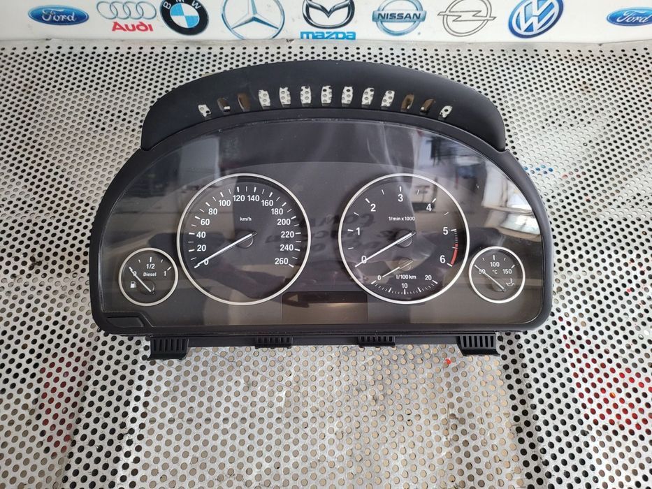 Ceasuri Bord Bmw X3 X4 F25 F26 Volan Stanga 2.0 Diesel Motor B47 Cod 9232890 Dezmembrez Bmw X4 F26 2.0 D Motor B47 Xdrive 4x4 Volan Stanga Bi-Xenon