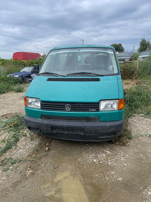 Dezmembrez Volkswagen T4 2.5tdi