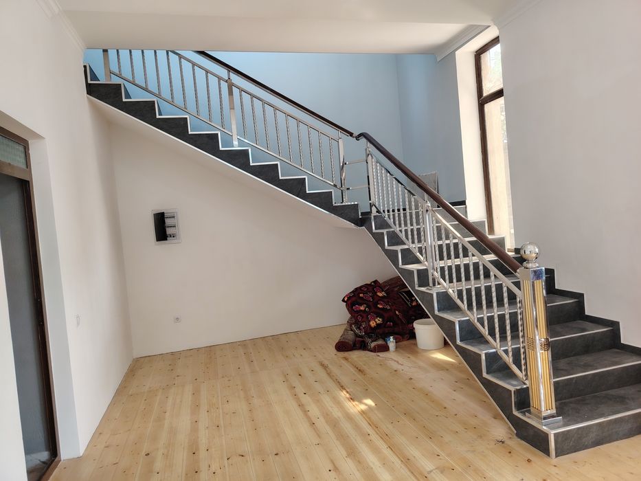 Nerjaveyka  Perilla Va Bayroq o'rnatib berish xizmatini taklif qilamiz