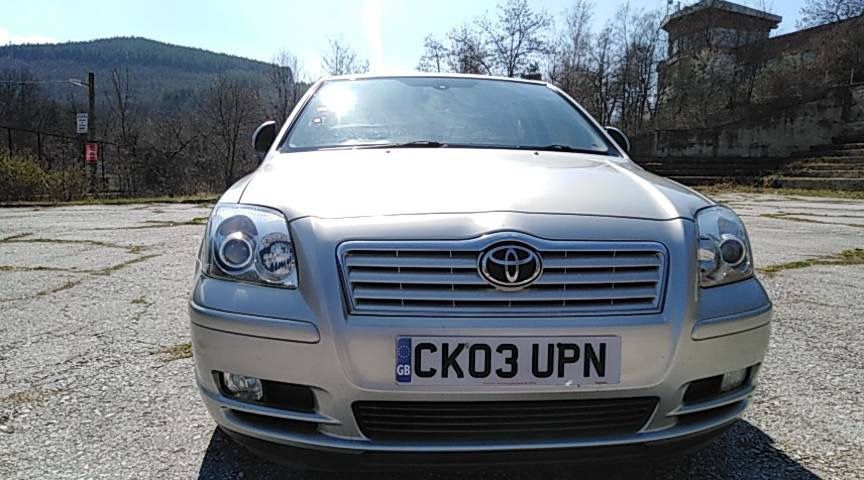 Тойота Авенсис Решетка , Решетки