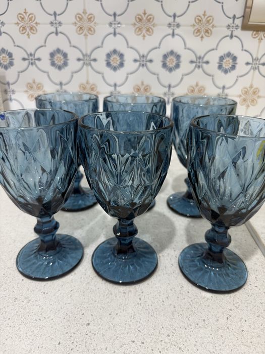 Фужеры стеклянные.